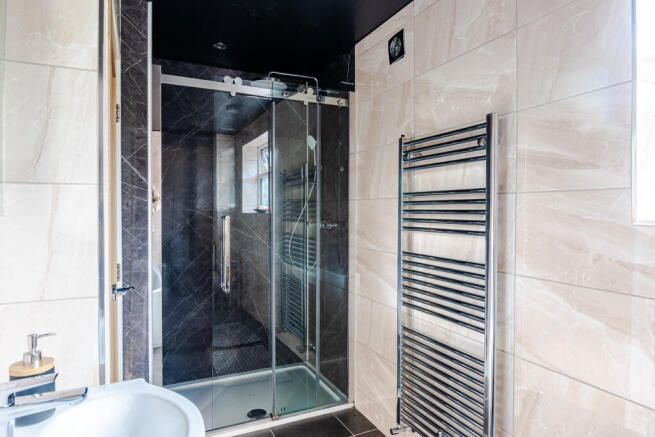 bathroom2