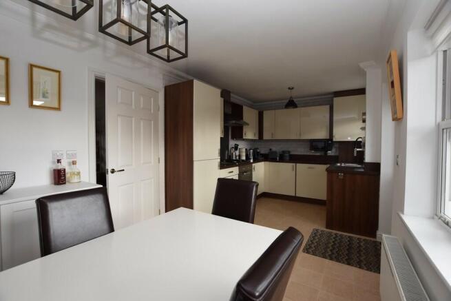 Kitchen/Dining Ro...
