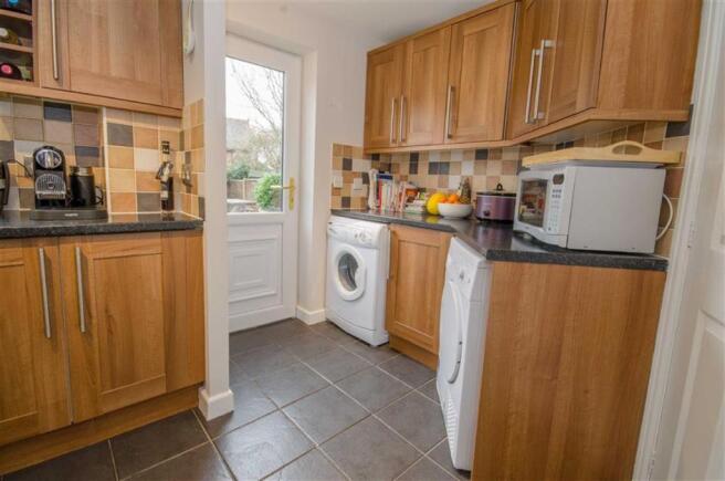 ADDITIONAL KITCHEN P