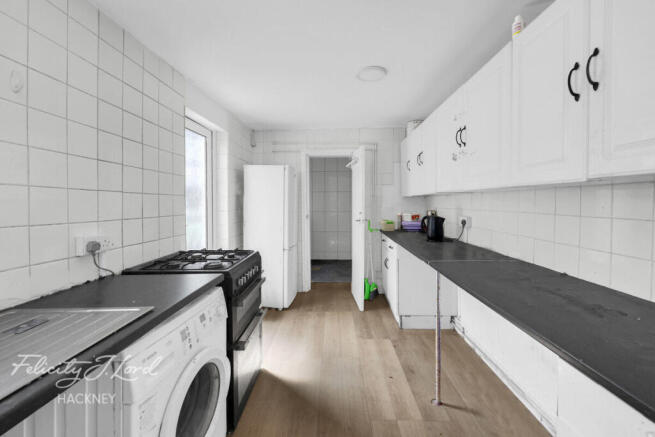 Wayland Avenue, London E8 photo 4
