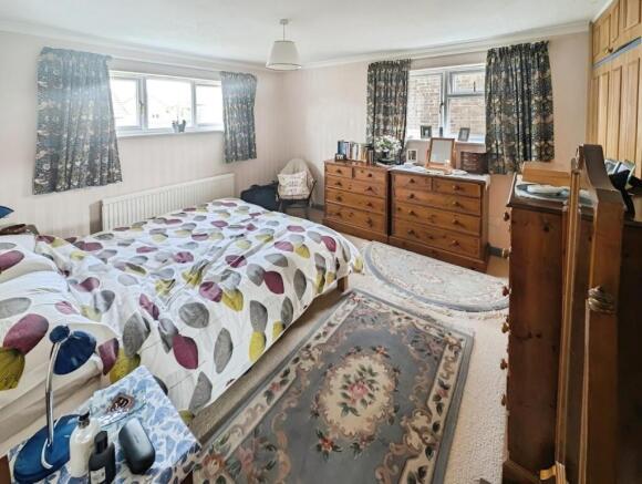 54df4298-bed 201.jpg