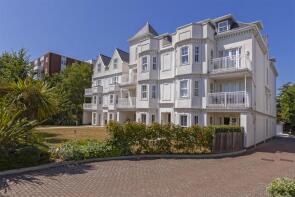 Flat 8, 10 Langdale Mansions, Mill Road, Heene, Worthing BN11 4LA