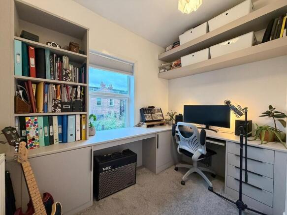 Photo 13