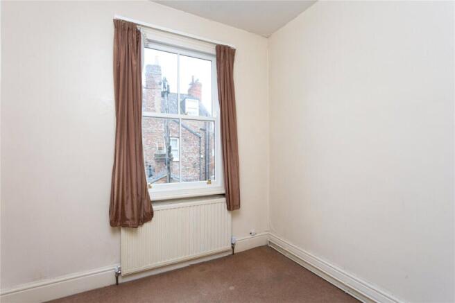 3 bed Terraced for sale Image 9