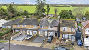 51, Cross Road, Mawneys, Romford RM7 8AU