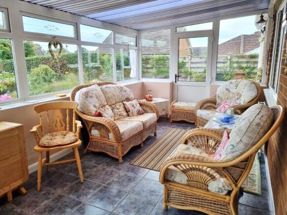 3 bed Detached Bungalow for sale Image 5
