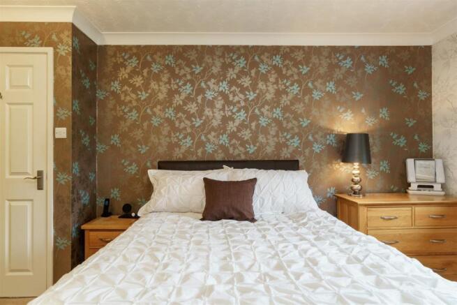 Master bedroom.jpg