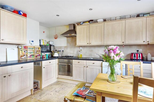 Kitchen/Dining