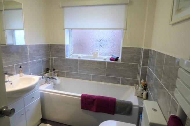 Photo 12
