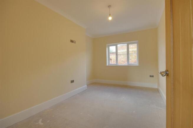 3 bed Detached Bungalow for sale Image 12