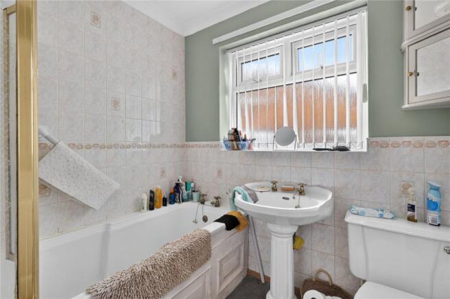 2 bed Bungalow for sale Image 9
