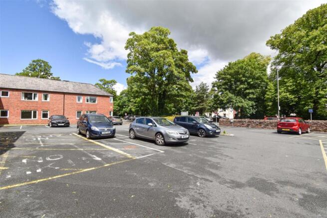 Woodlands Parking Area