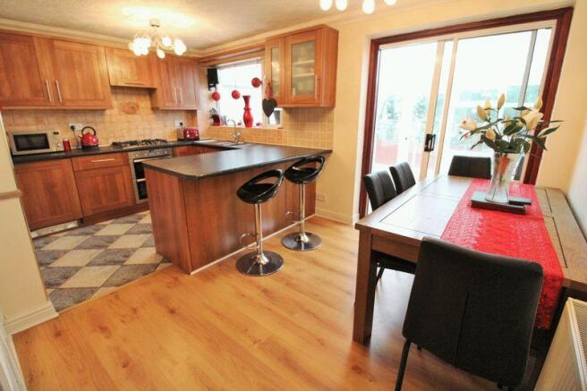 Open Plan Dini...