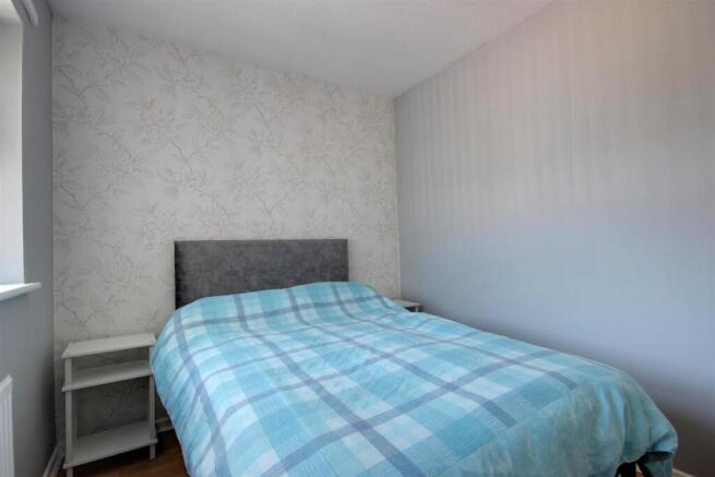 3 bed House for sale Image 11