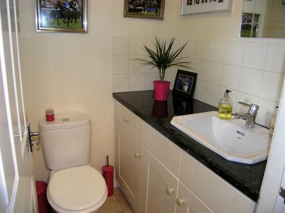 SEPARATE WC