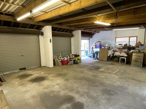 Garage.jpg