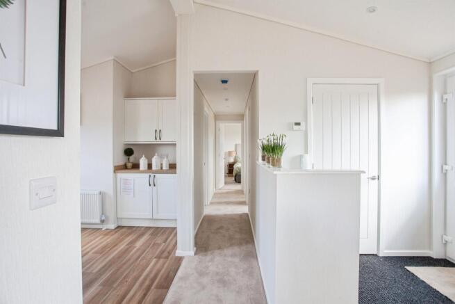 2 bed Park Home for sale Image 6