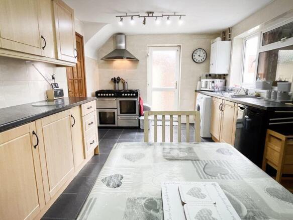Fitted Kitchen...