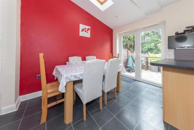 Kitchen/Dining Room