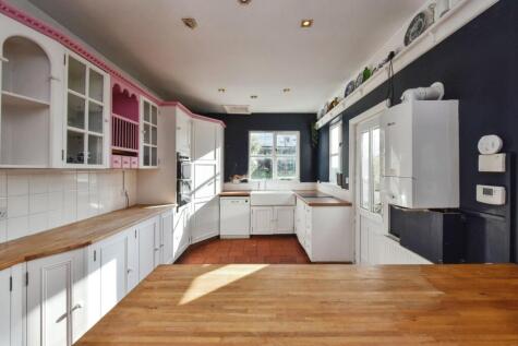 Walters Road, Llanelli, Carmarthenshire, SA15