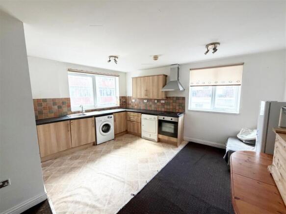 kitchen area.jpg