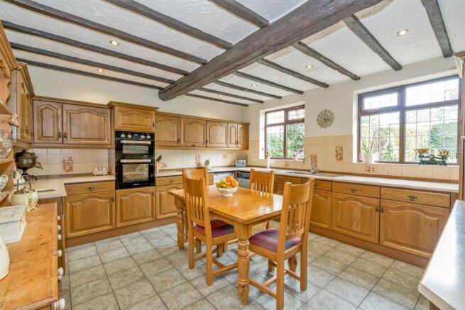 27 kings road (17 of