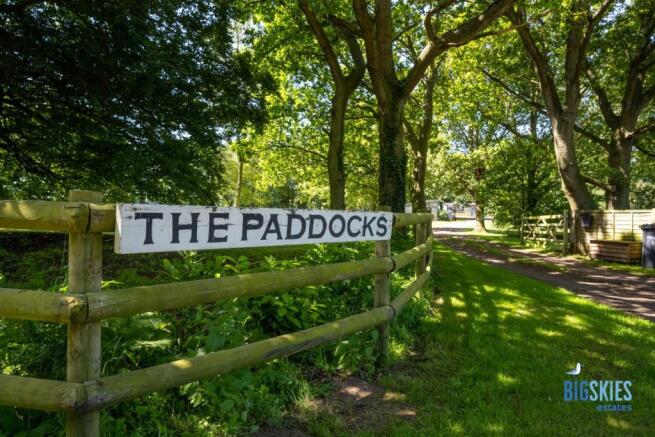 Entrance Sign