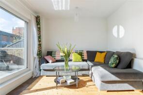 Flat 10, Willington Court, Mandeville Street, Hackney, London E5 0DQ