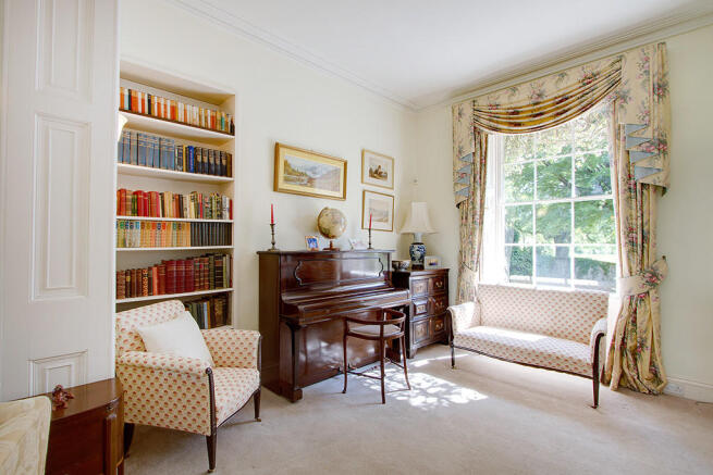Study/snug