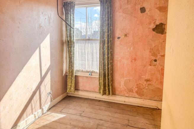 18 Nether Road, Ecclesfield, Sheffield, South Yorkshire, S35 9XT