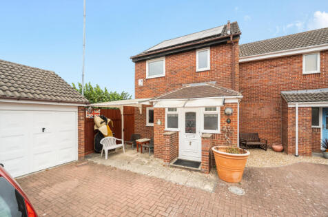 Wagtail Close, Covingham, Swindon, SN3