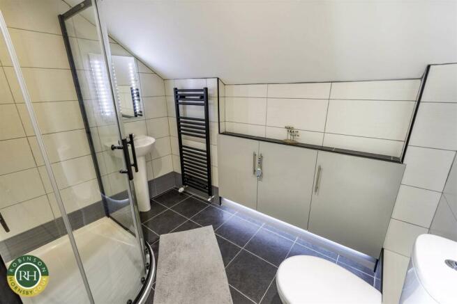 Additional Shower Room