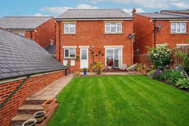 4 bed Detached for sale Image 4