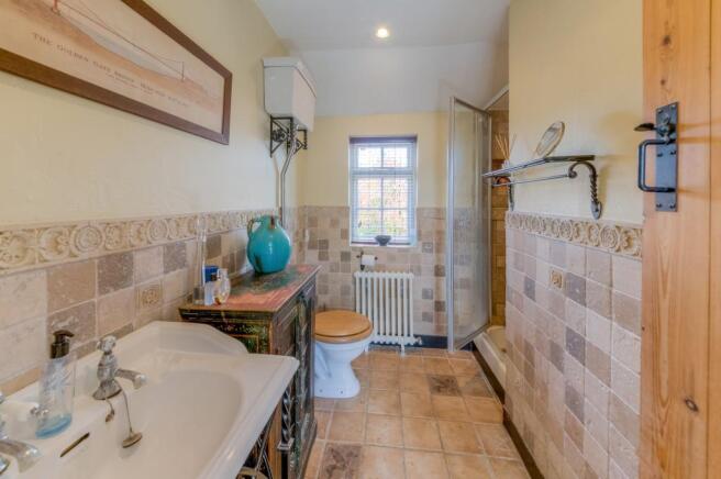 Ensuite