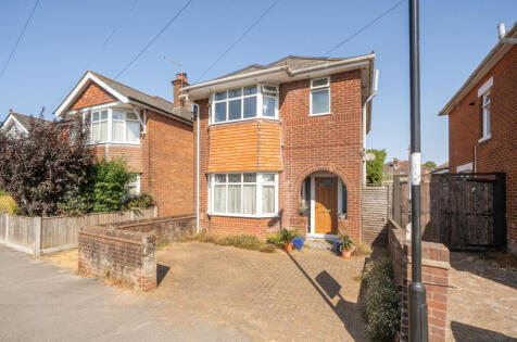 Wilton Crescent, Upper Shirely, Southampton, Hampshire, SO15