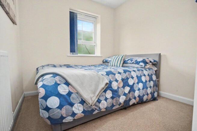 3 bed Terraced for sale Image 6