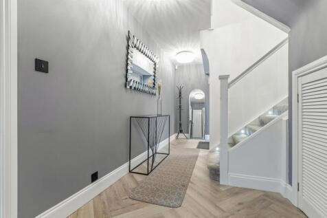 a7bbe607ccde53f321f922ac64c0f733_max_476x317