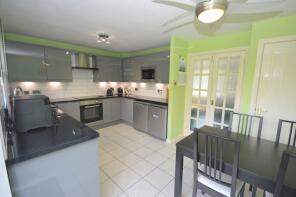 6, Eastbury Close, Widnes WA8 9WW