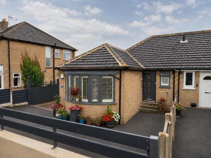 Carr Manor Walk, Moortown, Leeds, West Yorkshire