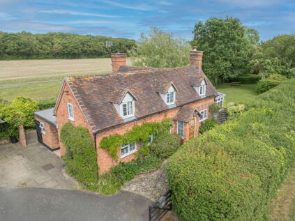 Dene Cottage, Earls Common, Droitwich, WR9 7LB
