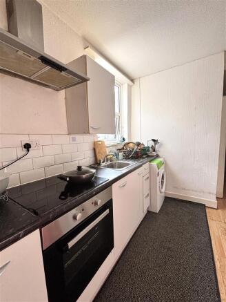 22a Wes kitchen .jpg