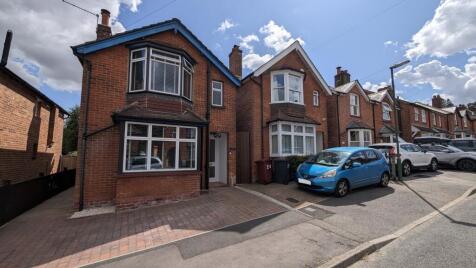 New Road, Haslemere, Surrey, GU27