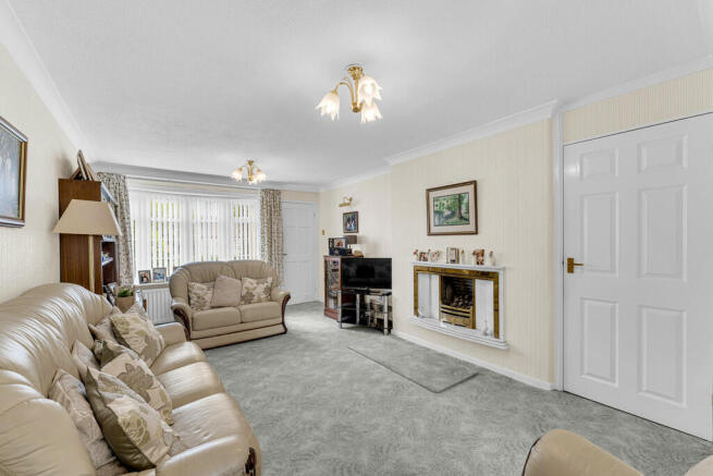 39 NARROW LANE-37