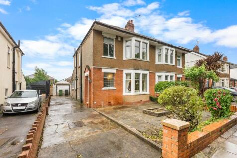 St. Edwen Gardens, Heath, Cardiff, CF14 4LA