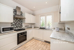 9, 23a The Manor House, Eastbury Avenue, Northwood HA6 3LJ
