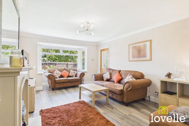 3 bed Semi-Detached for sale Image 5