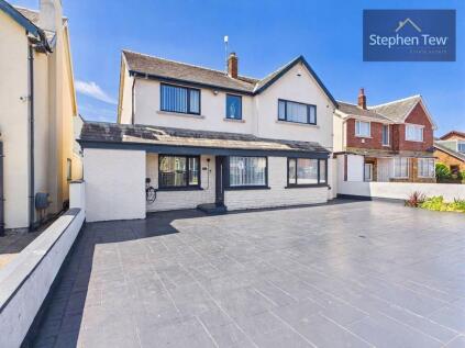 Clifton Drive, Blackpool, FY4