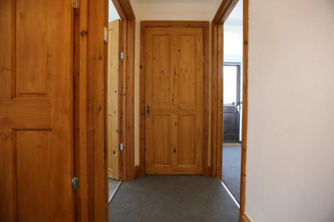 IMAGE 18