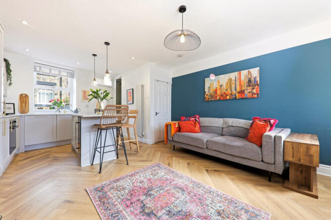 2 bed Terraced for sale Image 7