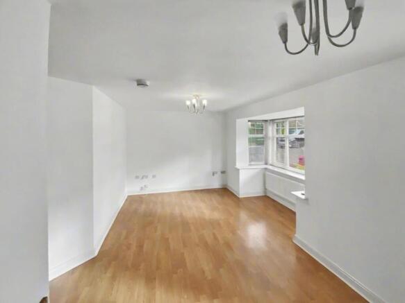 mulberrylivinng room.jpg